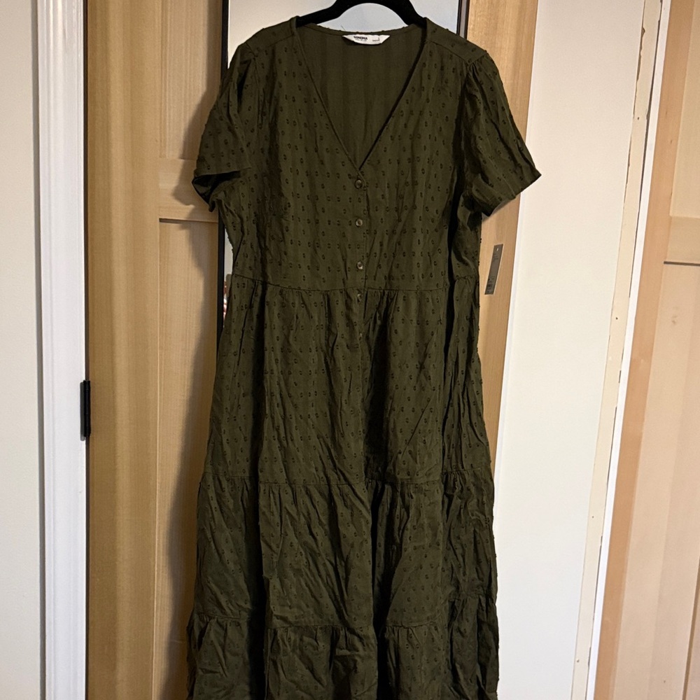 Sonoma Olive Buttoned Maxi Dress